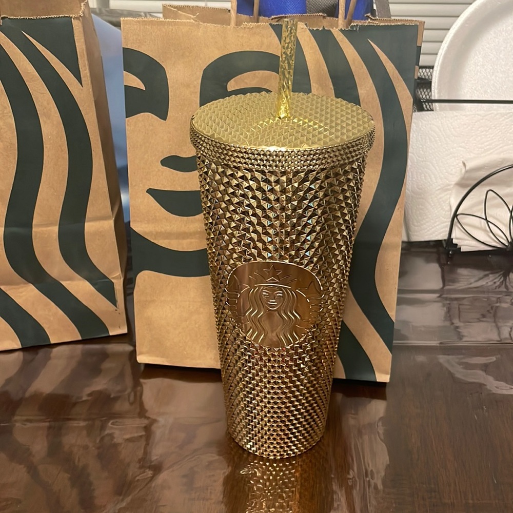 Brand new! Starbucks Venti Gold jeweled 💎 cup
